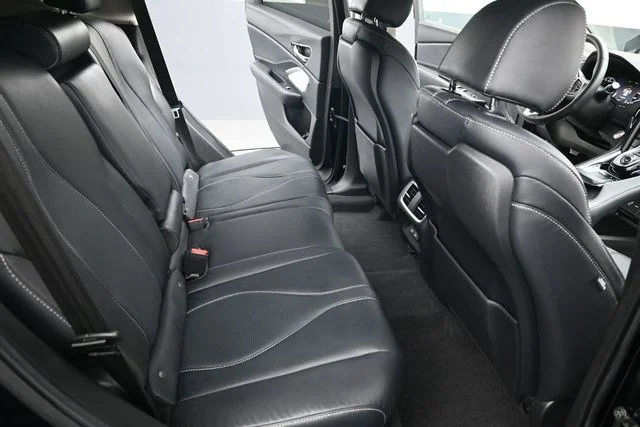 Used 2020  Acura Technology Package image 18