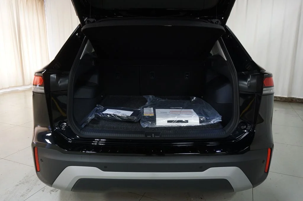 New 2026 Deep Black Volkswagen 2.0T SE image 9