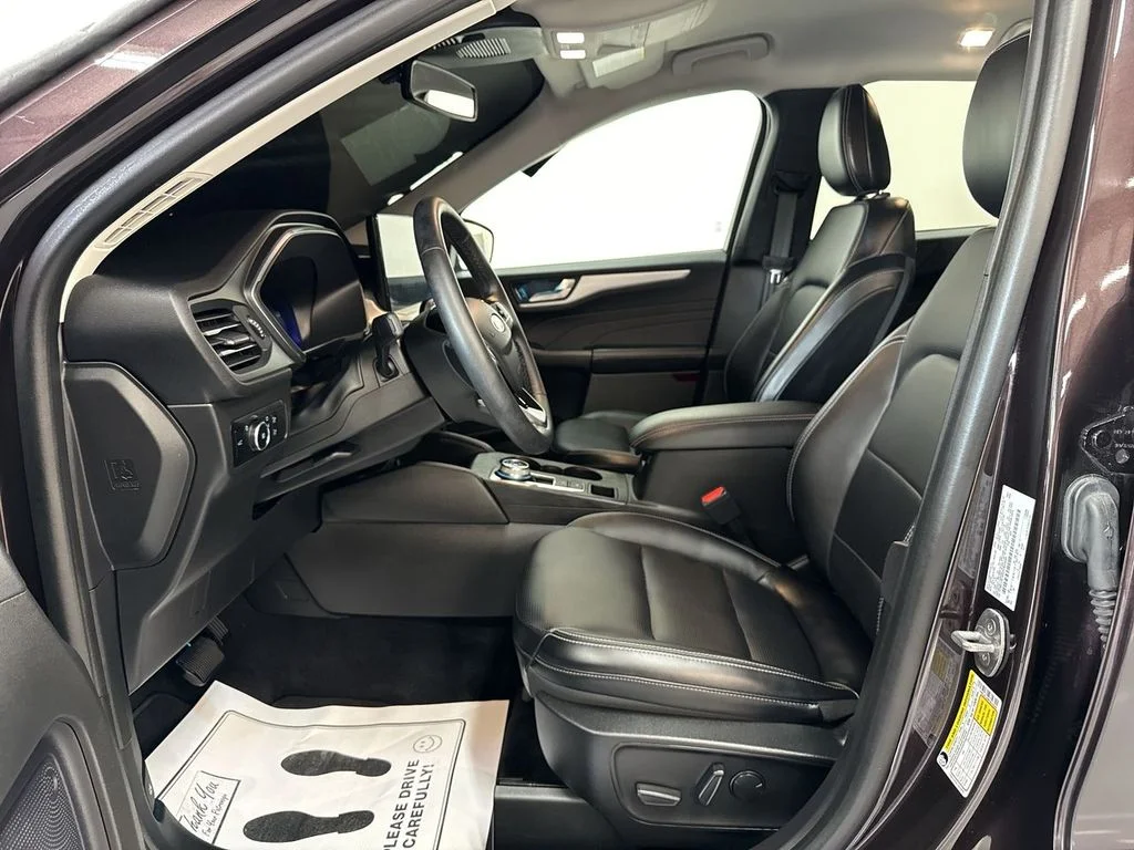 Used 2023 Cinnabar Red Ford Platinum image 12