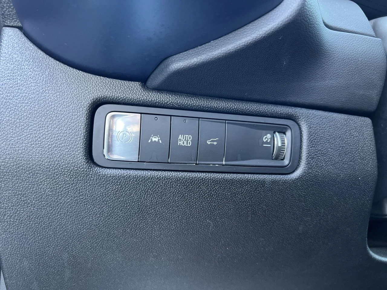 2024 Chevrolet Equinox EV LT - Photo 21