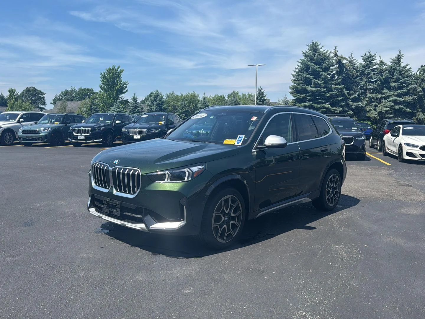 Used 2023 San Remo Green Metallic BMW xDrive28i image 7