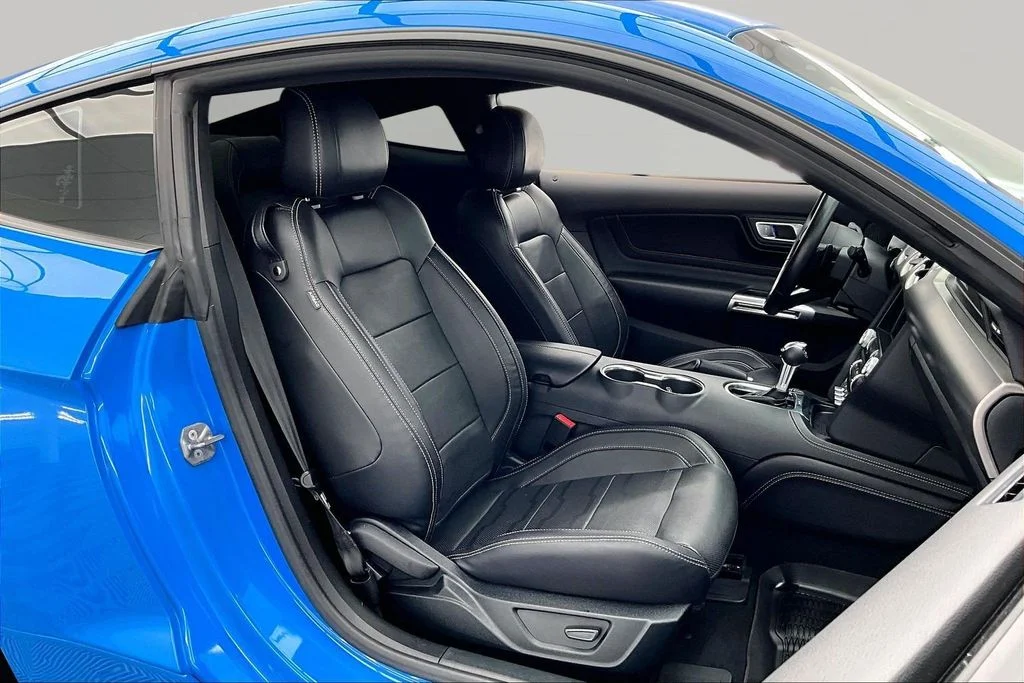 Certified Used 2022 Grabber Blue Ford GT Premium image 7