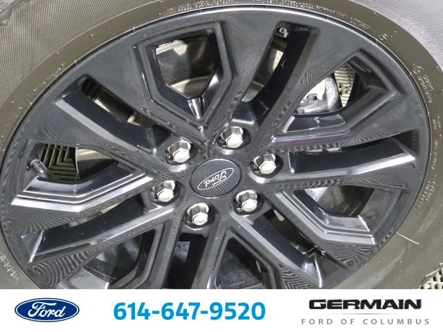 Used 2024 Agate Black Metallic Ford Lariat image 13