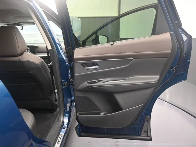 New 2026 Aurora Blue Pearl Metallic Nissan Platinum image 15