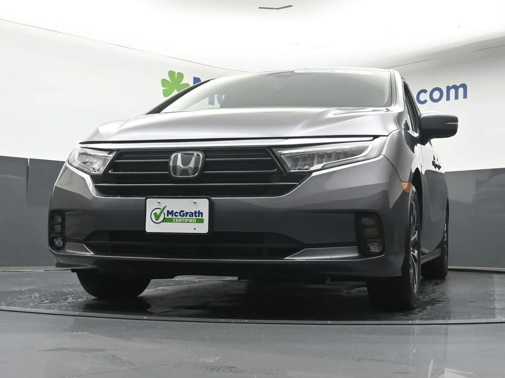 Certified Used 2024 Gray Honda EX-L image 7