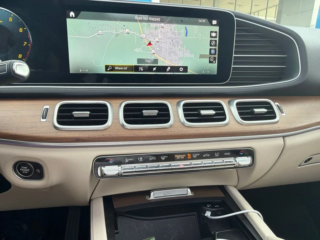 Used 2022 Gray Mercedes-Benz GLE 350 image 11