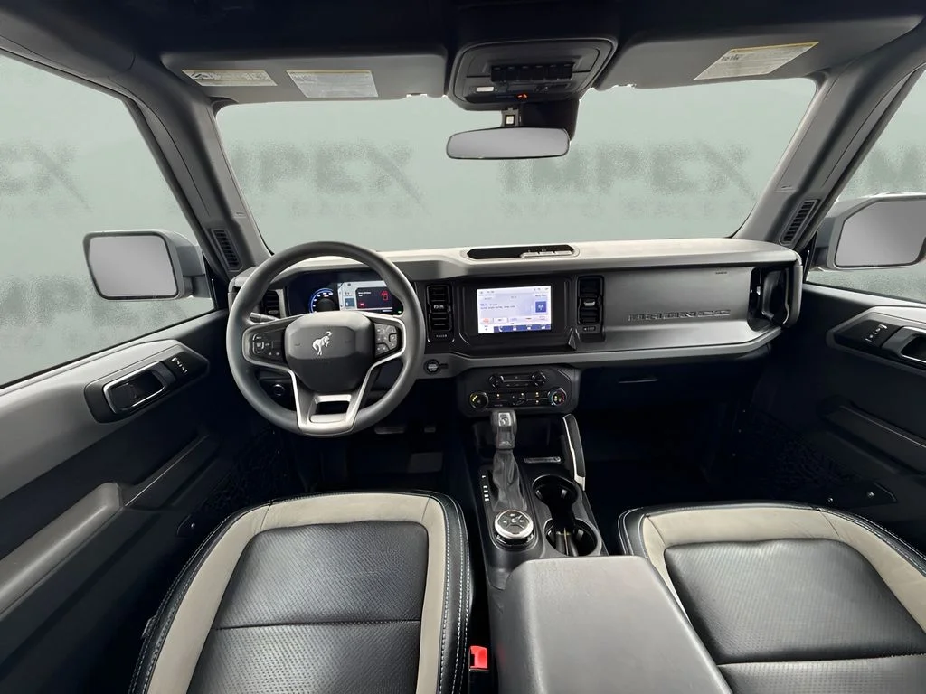 Used 2022 Blue Ford Base image 8