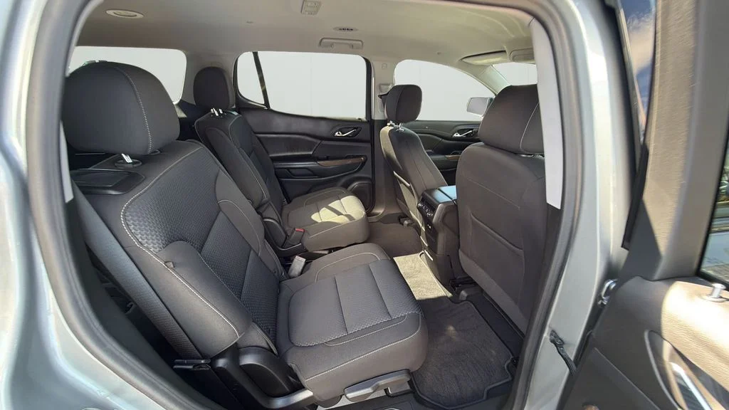 Used 2023 Silver GMC SLE image 11
