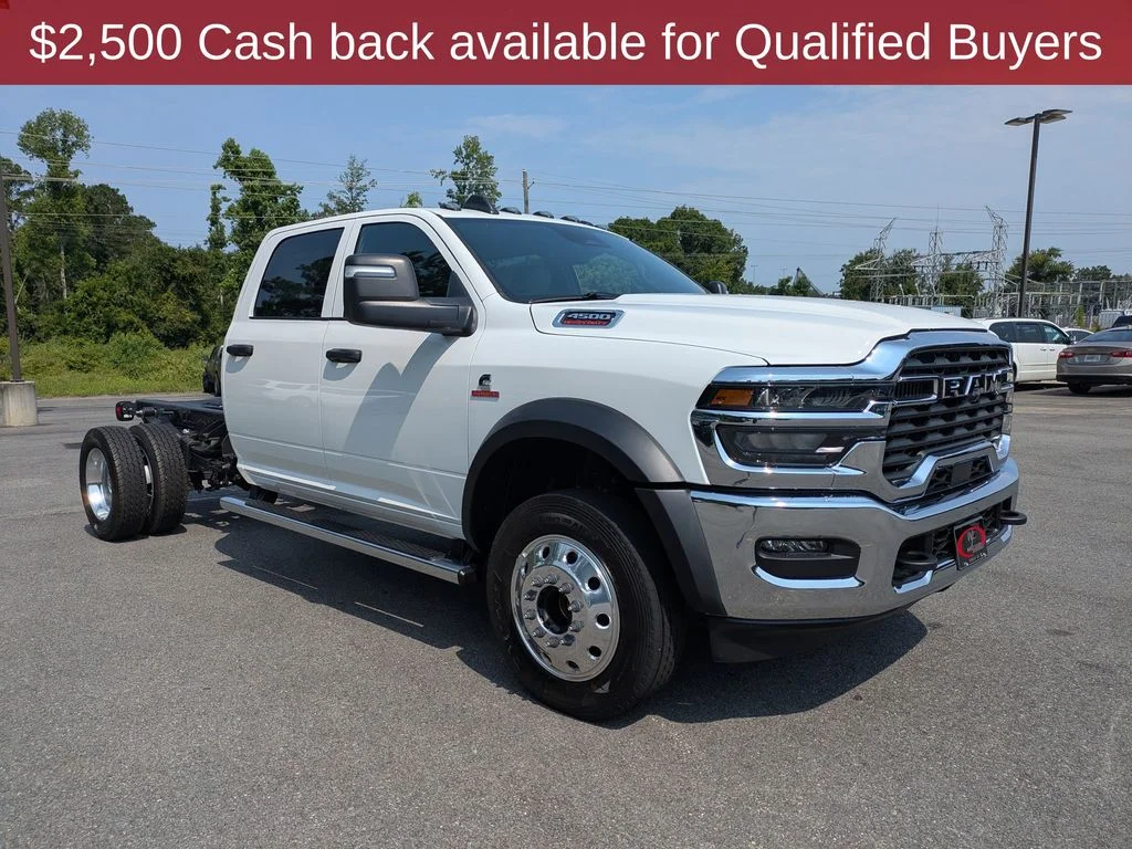 New 2026 Bright White Clear-Coat Exterior Paint RAM Tradesman image 2
