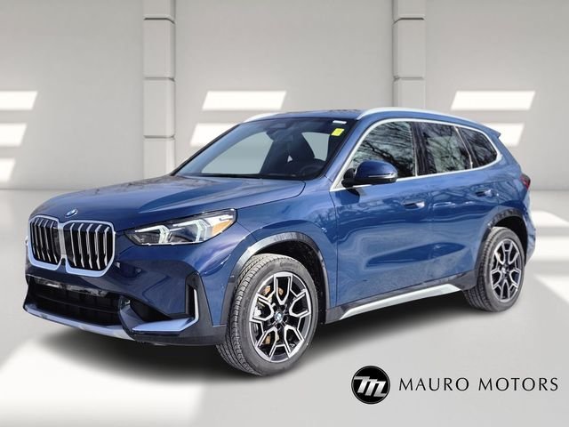 Used 2026 Blue BMW xDrive28i image 7
