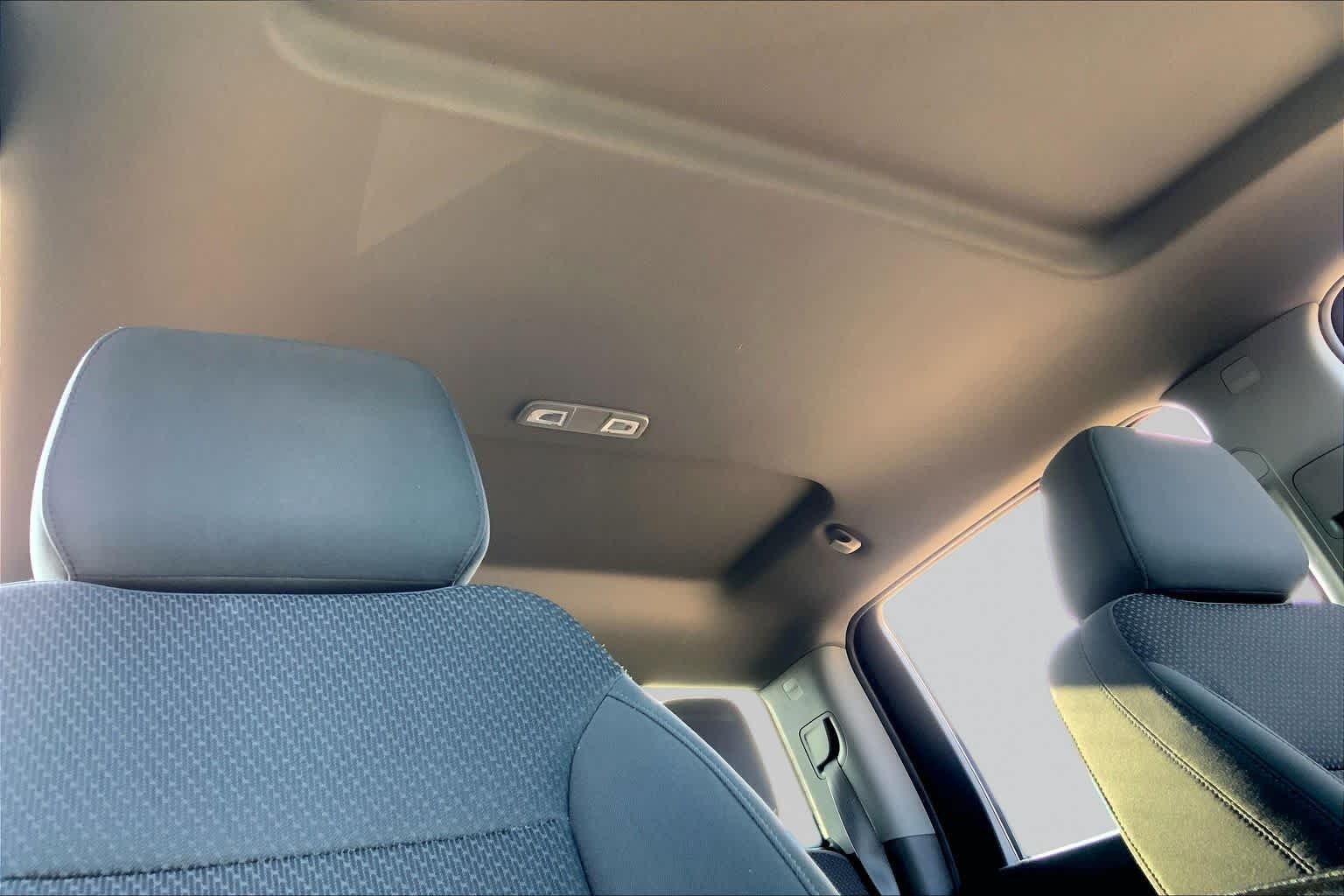 Used 2021 Northsky Blue Metallic Chevrolet Custom image 14