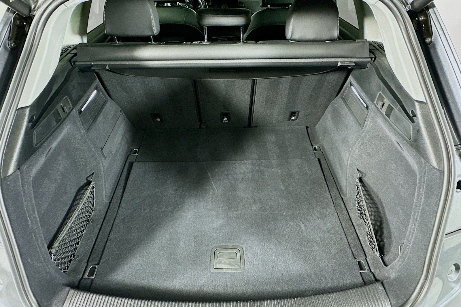 Used 2023 Daytona Gray Pearl Effect Audi S line Premium Plus image 22