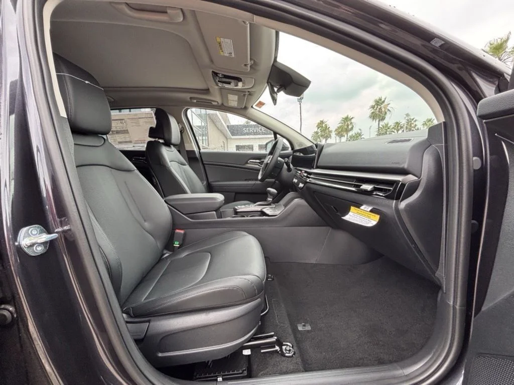 2026 Kia Sportage SX - Photo 21