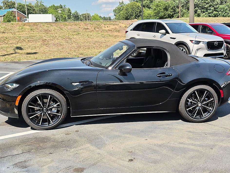 New 2026 Jet Black Mica Mazda Grand Touring image 38