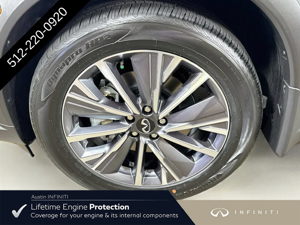 New 2027 Gray INFINITI LUXE image 43