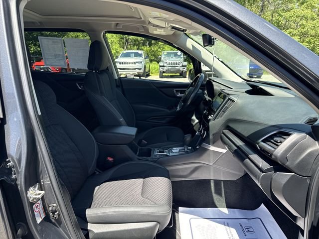 Certified Used 2020 Gray Subaru Premium image 27