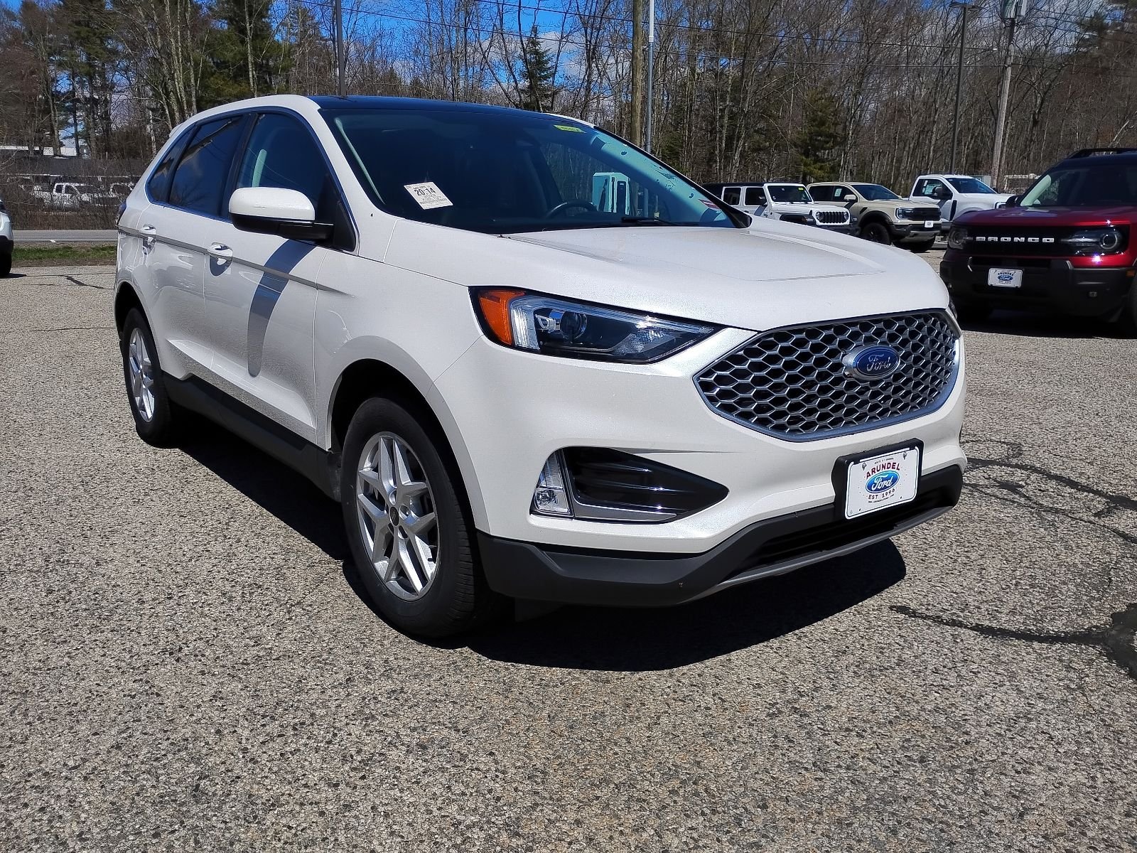 2023 Ford Edge SEL AWD's photo