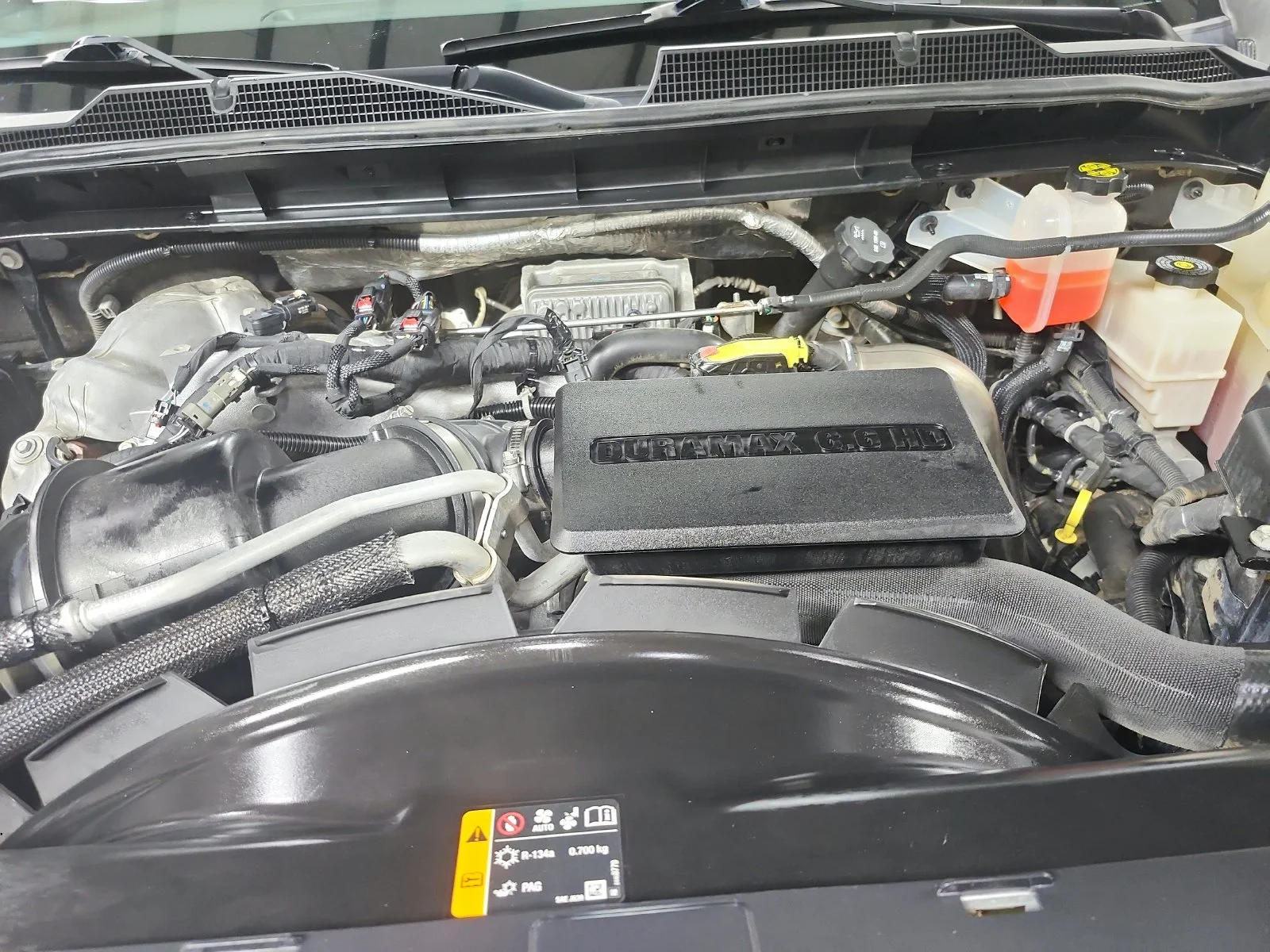 Used 2023 White Chevrolet LTZ image 18