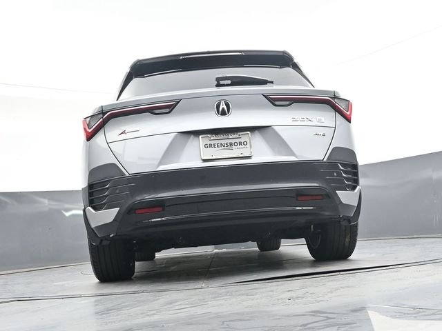 Used 2024  Acura Base image 32