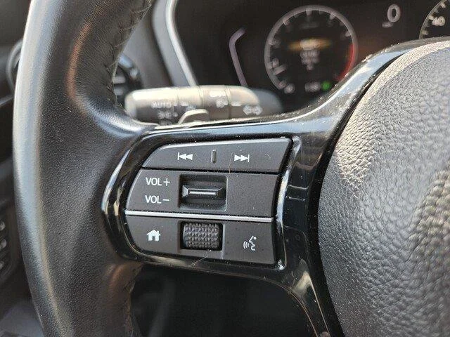 Certified Used 2024 Crystal Black Pearl Honda Touring image 13