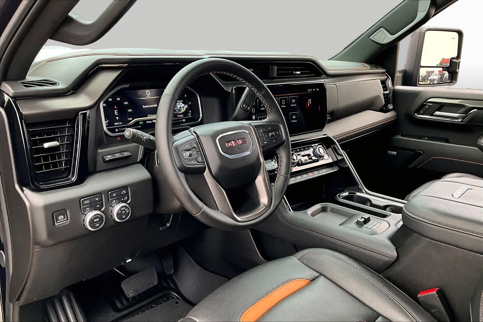 Used 2025 Titanium Rush Metallic GMC AT4 image 18