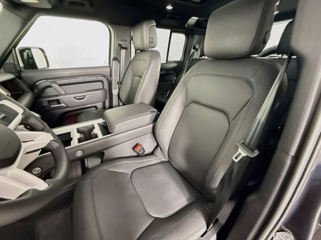 New 2026  Land Rover X-Dynamic SE image 5