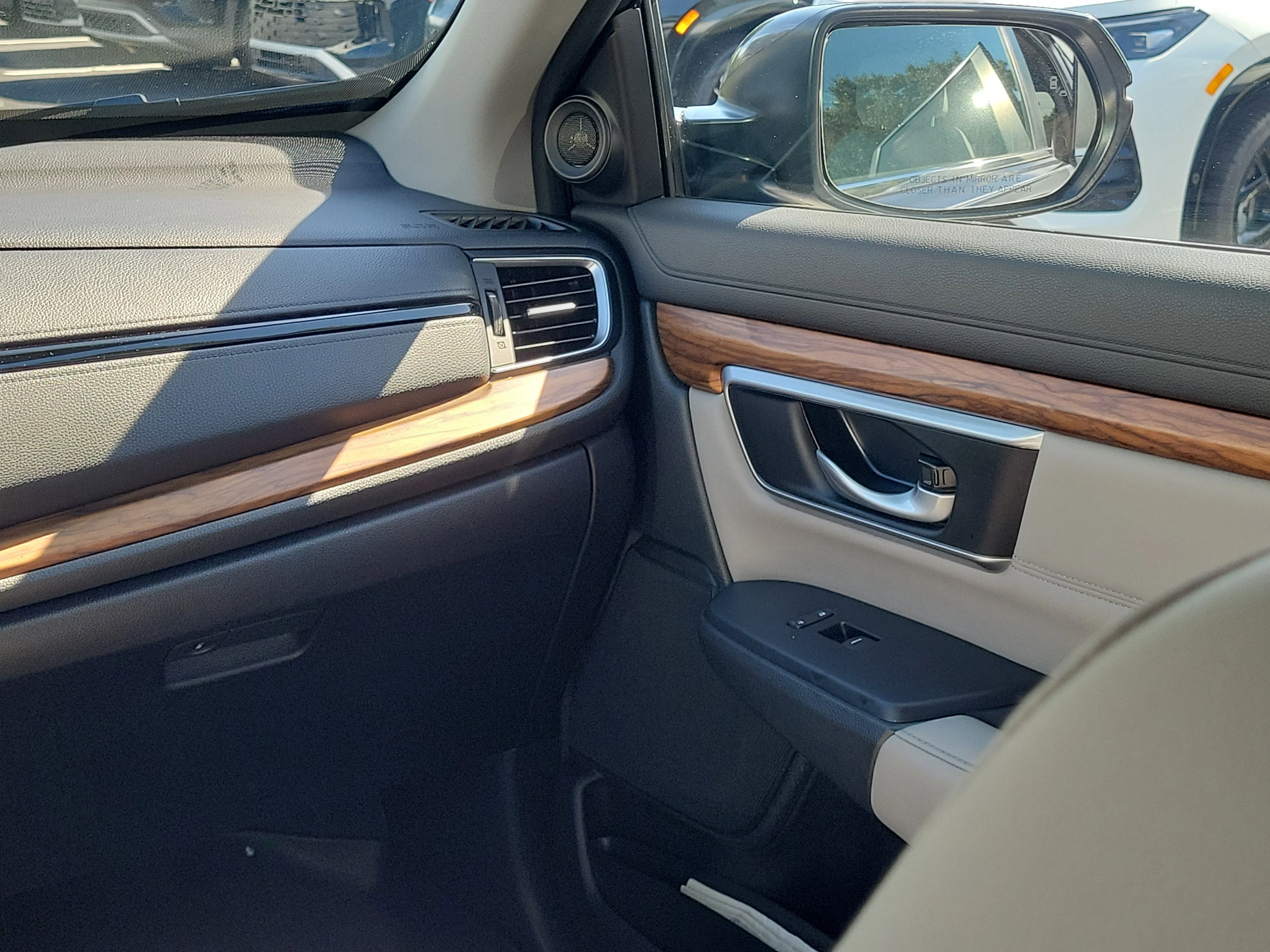 Used 2020  Honda EX-L image 4