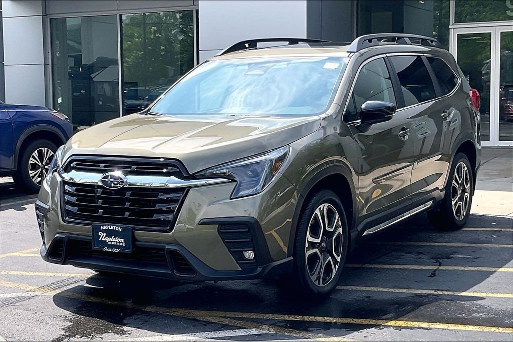 Used 2025 Brown Subaru Limited image 15