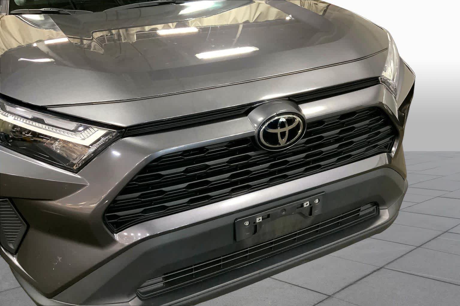 Used 2024 Magnetic Gray Metallic Toyota XLE image 30