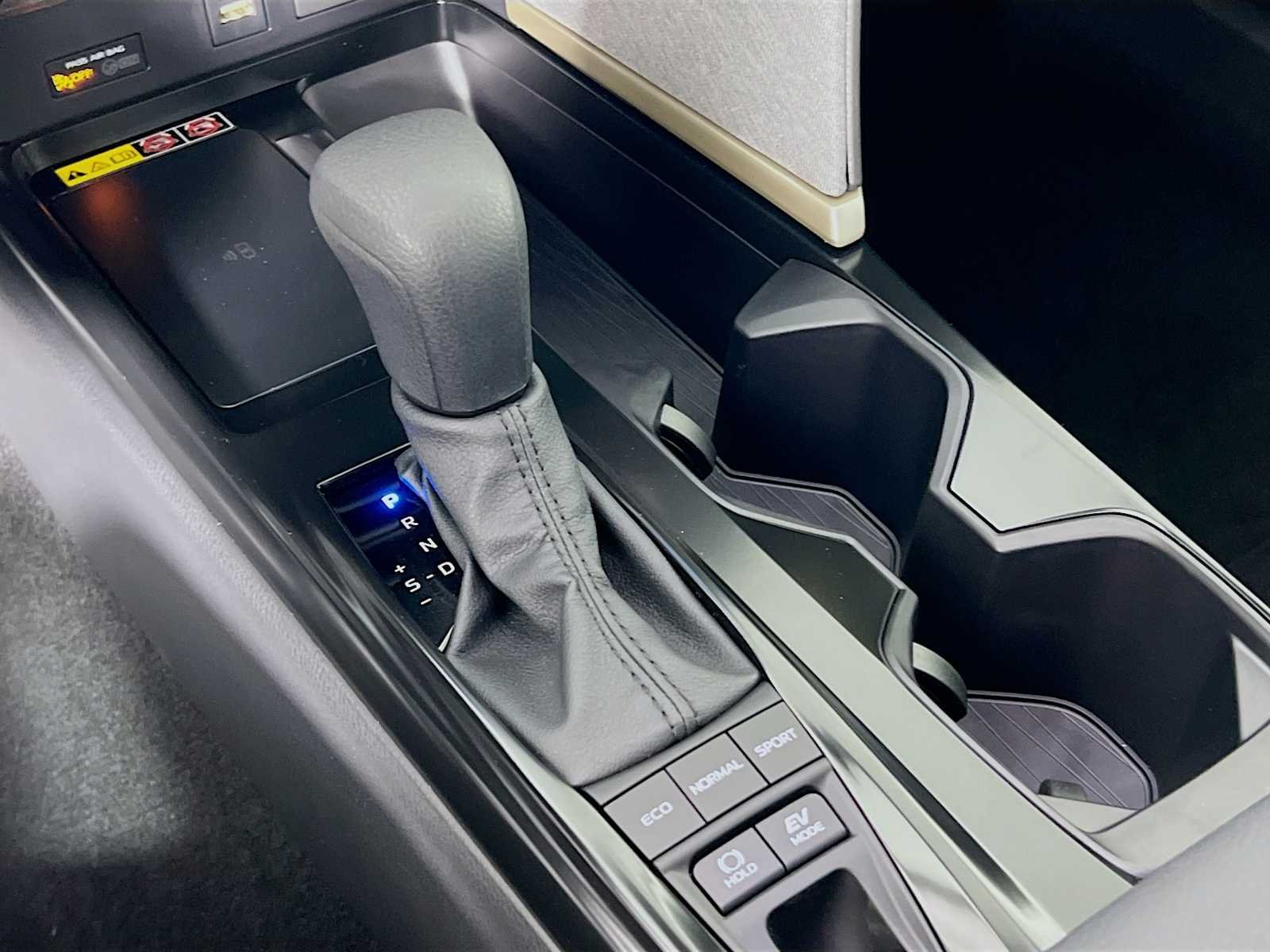 2026 Toyota Camry — photo 12