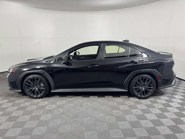 Certified Used 2023 Crystal Black Silica Subaru Premium image 11