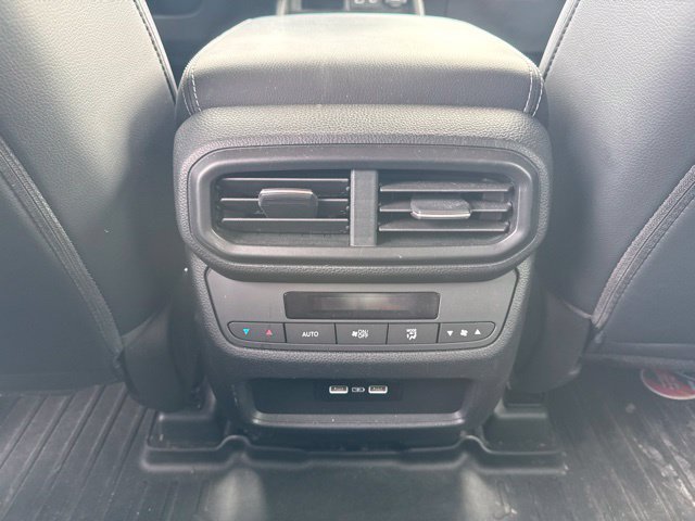 Used 2023 White Honda Touring image 15