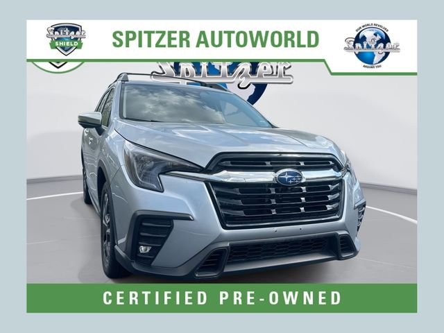 2023 Subaru Ascent Limited 7 Passenger's photo