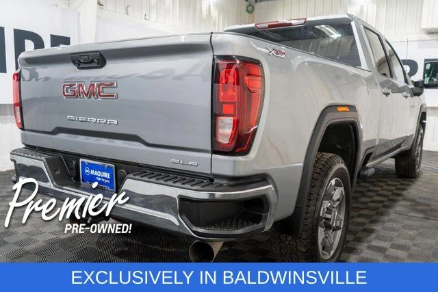 Used 2025 Silver GMC SLE image 5