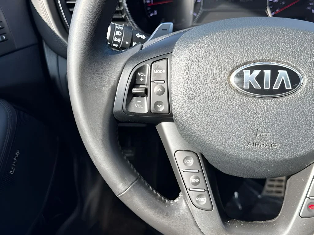 Used 2013 Silver Kia SX image 14