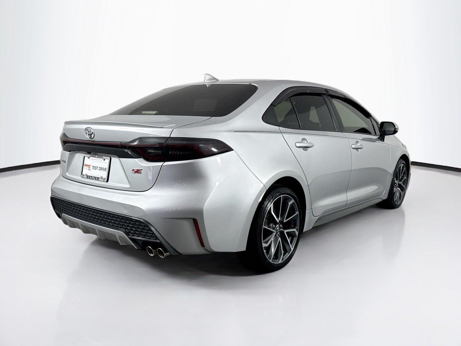 Certified Used 2022 Classic Silver Metallic Toyota SE image 2