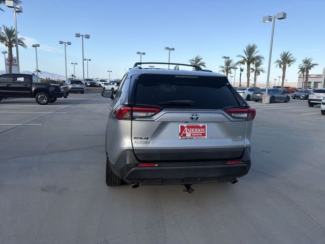 2019 Toyota RAV4 XLE - Photo 6