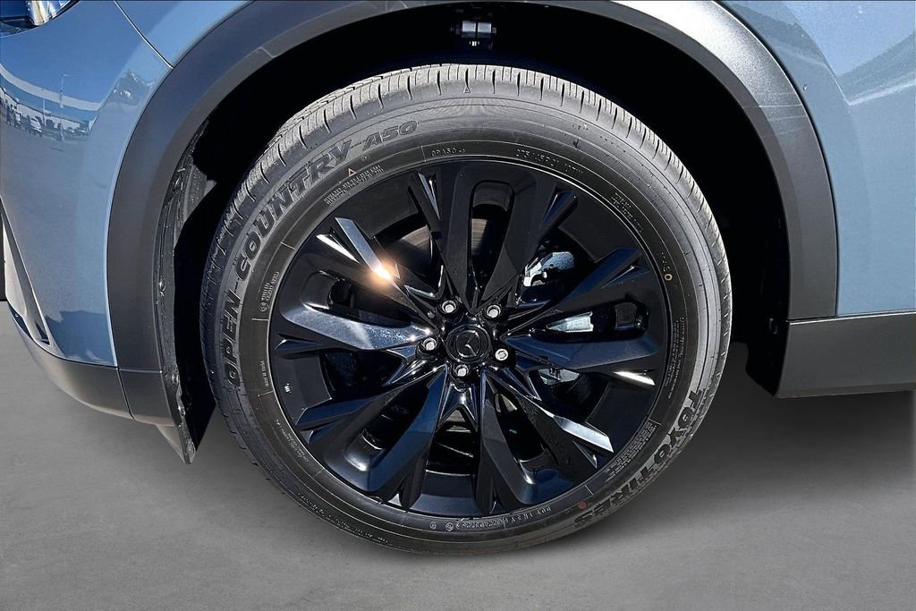 2026 Mazda CX-90 Premium Package - Photo 12