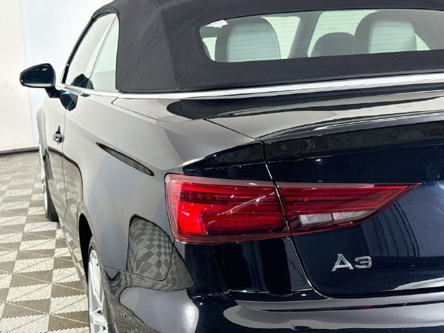 Used 2018 Brilliant Black Audi 2.0T Premium image 29