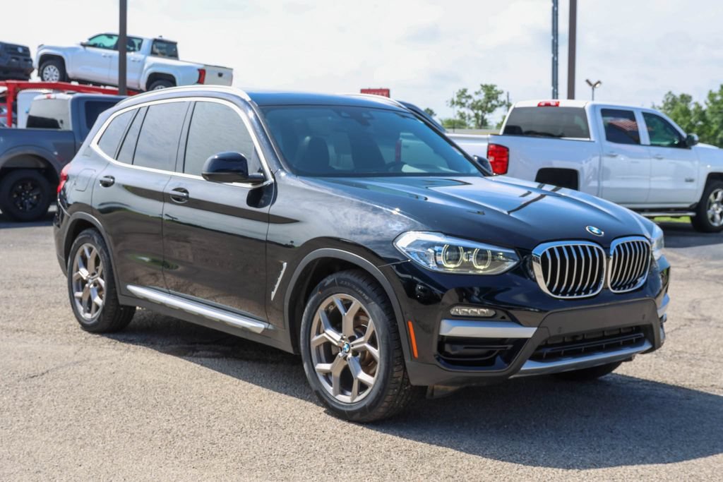 2021 BMW X3 xDrive30i's photo
