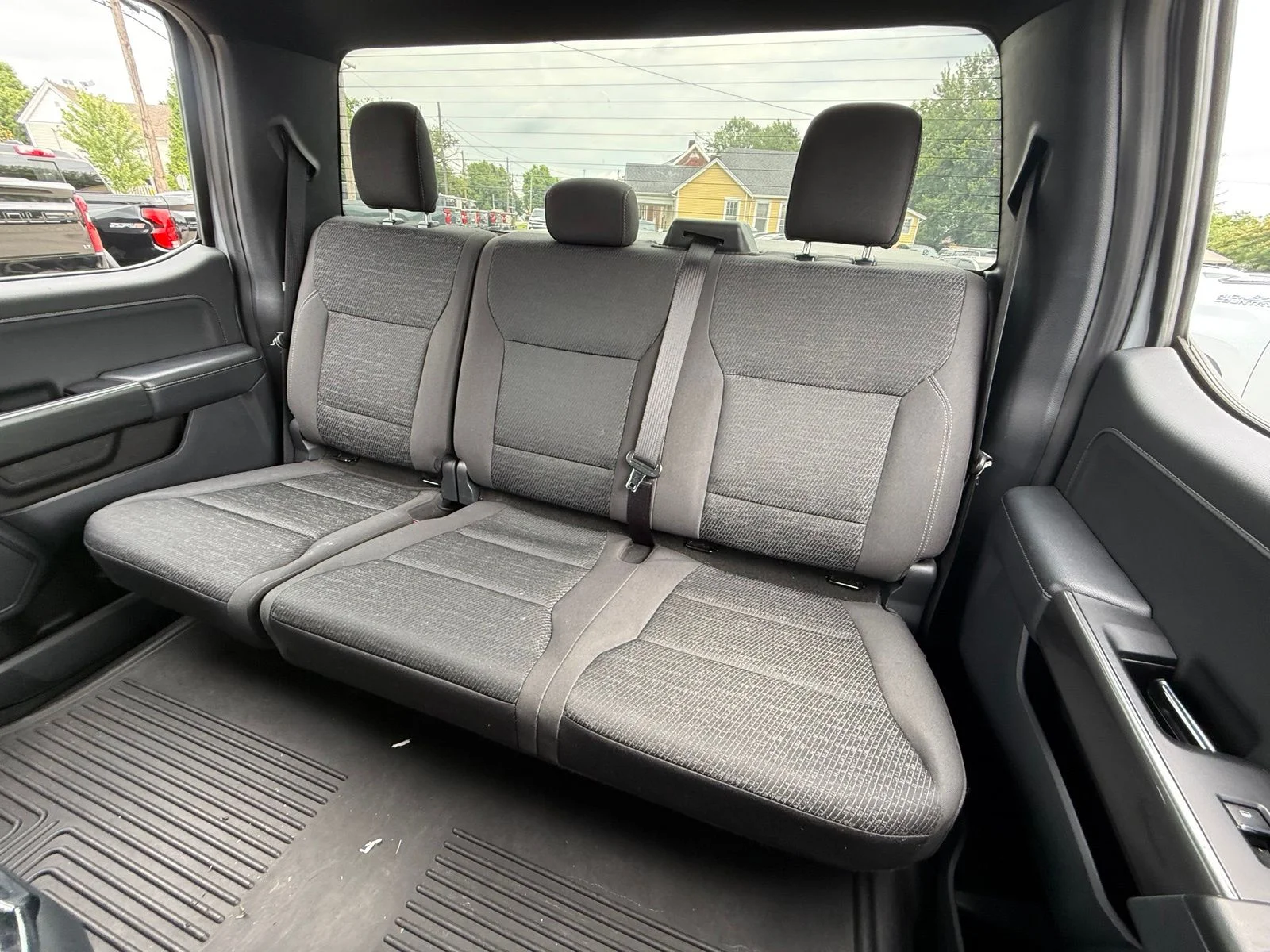 Used 2022 White Ford XLT image 15