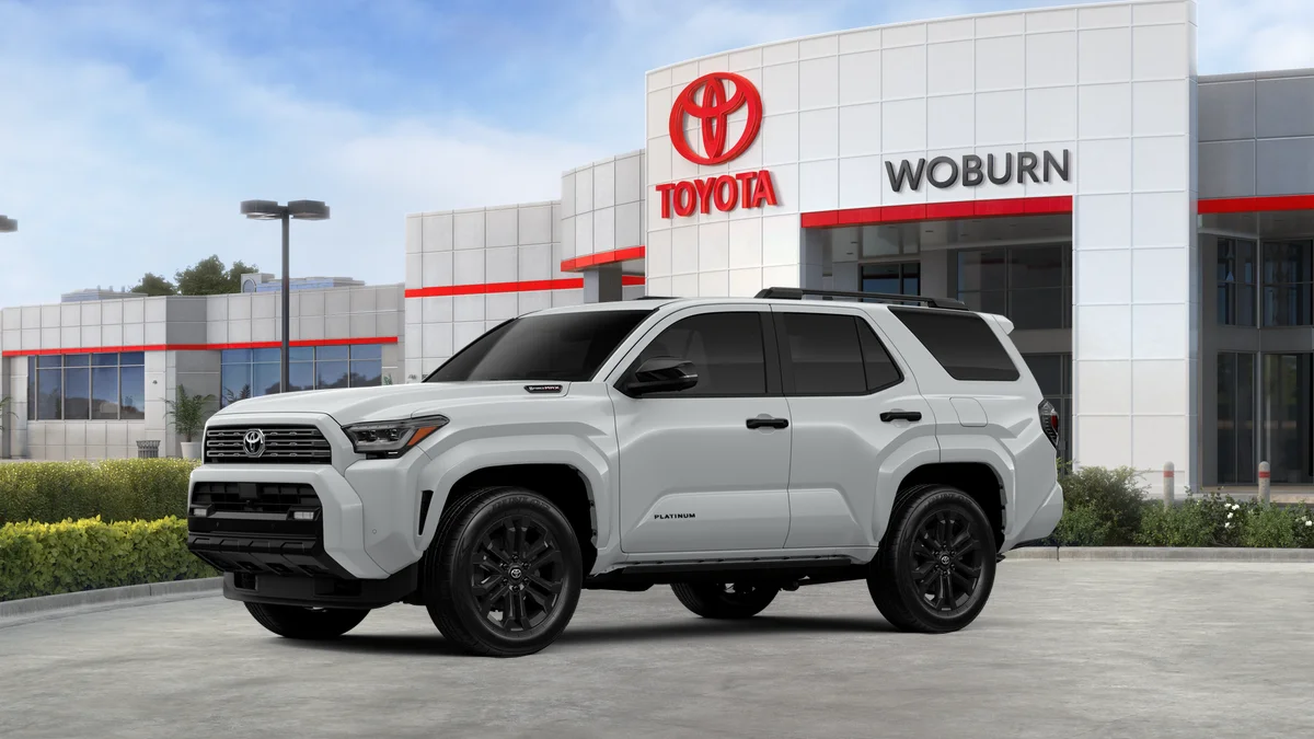 New 2026 Wind Chill Pearl Toyota Platinum image 3