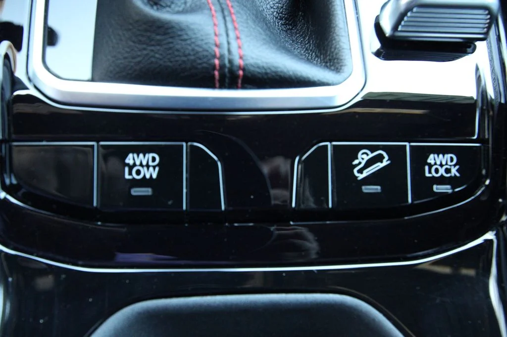 Used 2024 White Jeep Trailhawk image 26