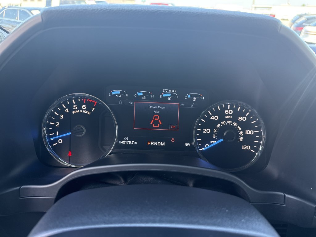 Used 2018 Ruby Red Metallic Ford Lariat image 32