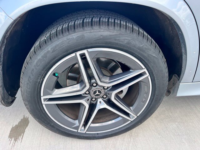 Certified Used 2025 Silver Mercedes-Benz GLS 450 image 9