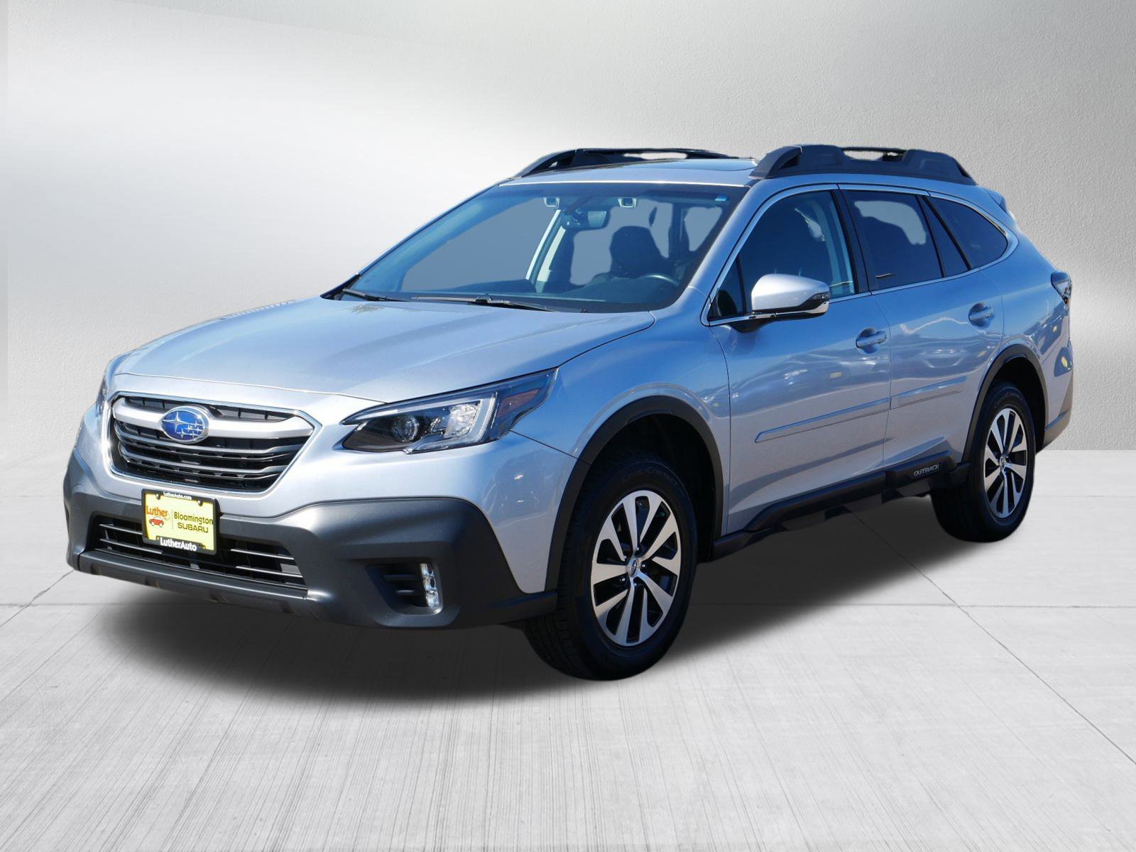 2022 Subaru Outback Premium photo 3