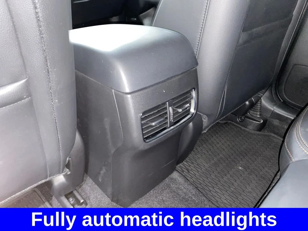 Used 2021 Blue Mazda Touring image 14