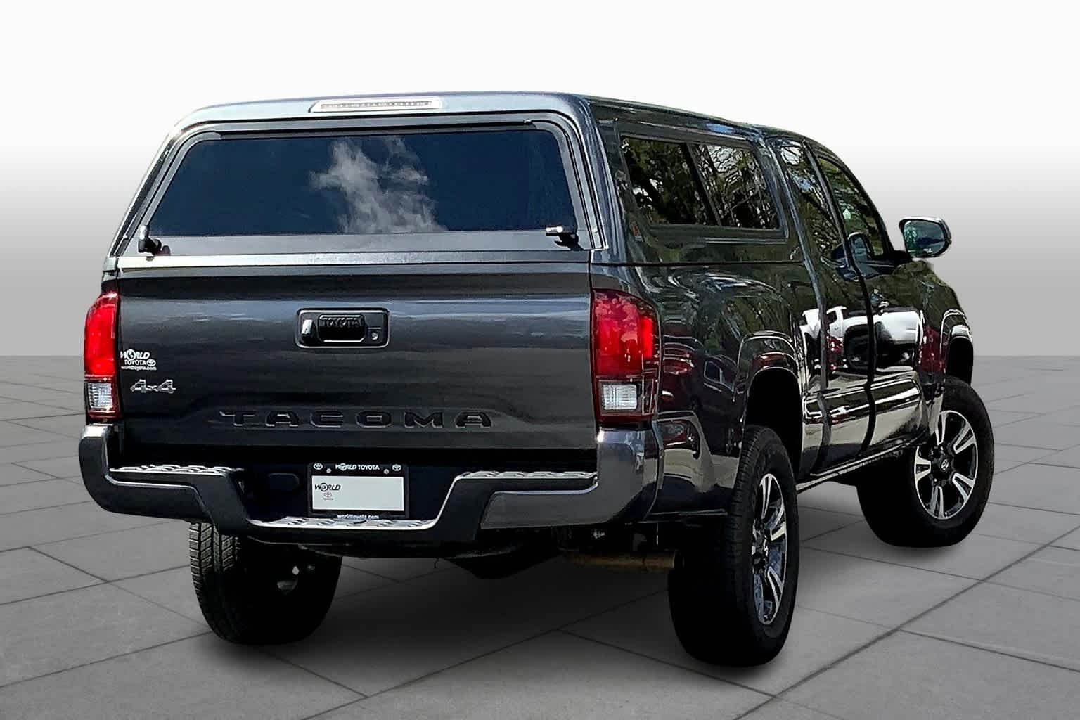 Used 2019 Magnetic Gray Metallic Toyota SR image 11
