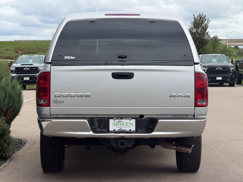 Used 2004 Silver Dodge ST image 8