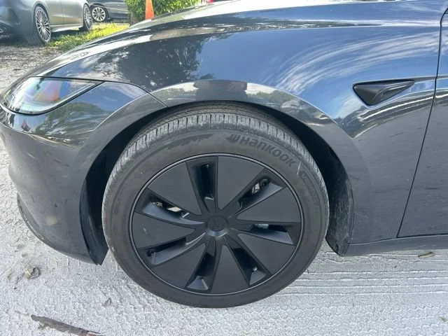Used 2024 Stealth Gray Tesla Base image 19
